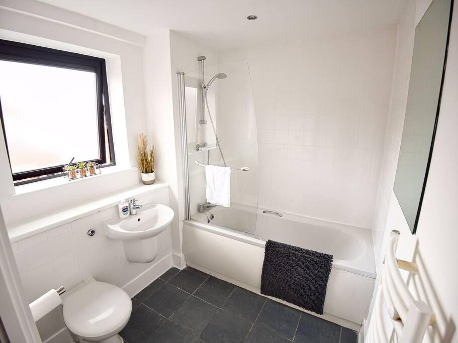 Lovely 1 Bedroom Apartment - Bham City Centre Birmingham Dış mekan fotoğraf